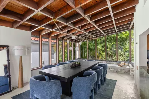 Dining - 1071 NE 85th St, Miami, FL 33138 photo 2 of 4