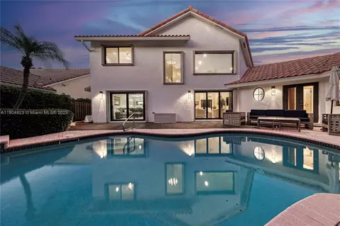23137 L Ermitage Cir, Boca Raton, FL 33433