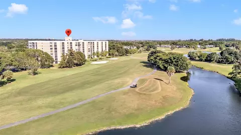 16300 Golf Club Rd #408, Weston, FL 33326
