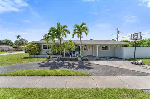 2020 De Soto Dr, Miramar, FL 33023
