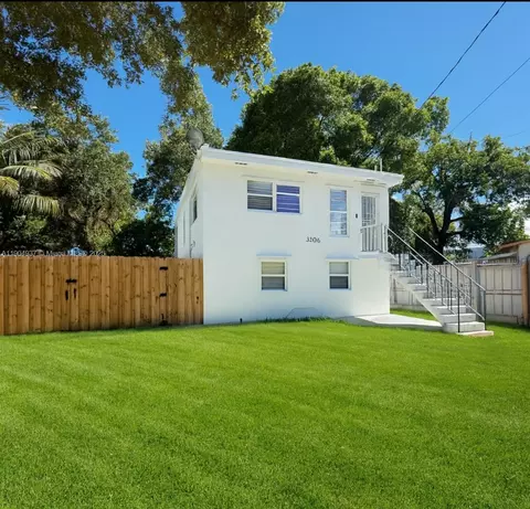 3376 NW 49th St, Miami, FL 33142