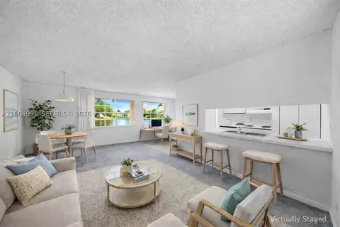 8713 SW 5th St #206, Pembroke Pines, FL 33025