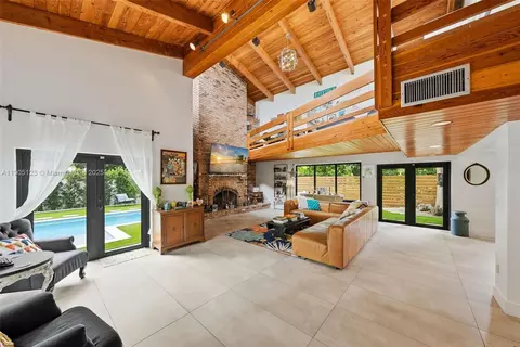 9200 NE 12th Ave, Miami Shores, FL 33138