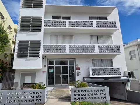 4015 Indian Creek Dr #102, Miami Beach, FL 33140
