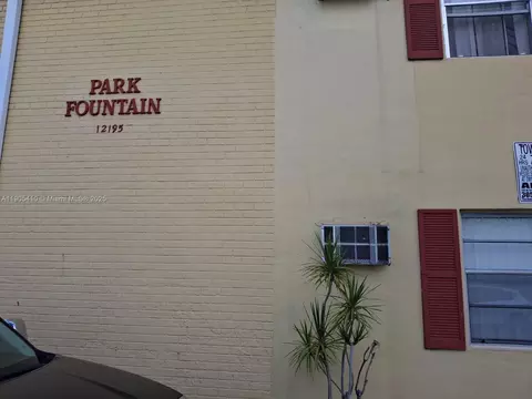 12195 W Dixie Hwy 1b Hwy #1B, North Miami, FL 33161