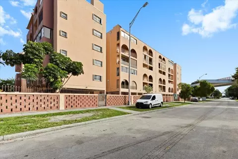 Other - 460 E 23rd St #508, Hialeah, FL 33013 photo 3 of 3