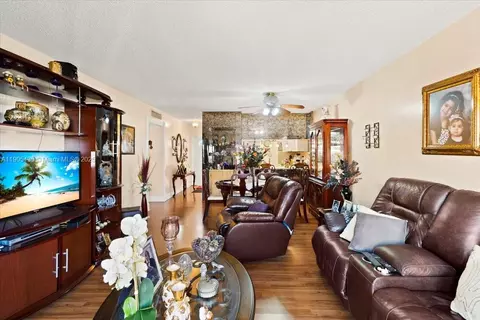 Living - 460 E 23rd St #508, Hialeah, FL 33013 photo 3 of 3