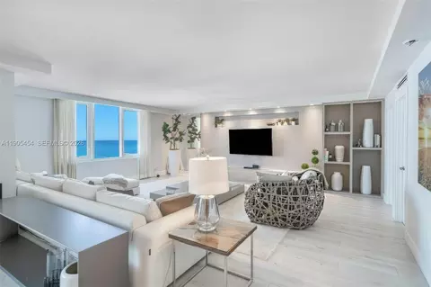 2301 Collins Ave #1414/1415, Miami Beach, FL 33139