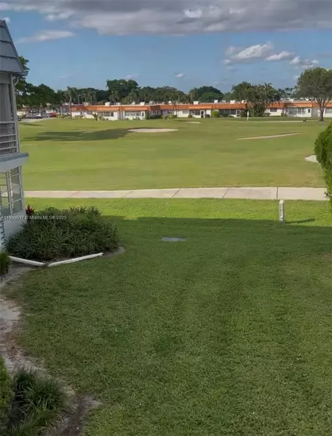 327 Tuscany F #327, Delray Beach, FL 33446