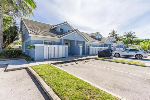 370 SE 2nd Ave #G1, Deerfield Beach, FL 33441