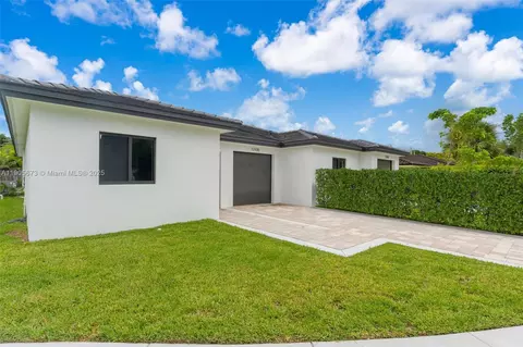 12105 SW 93rd St, Miami, FL 33186