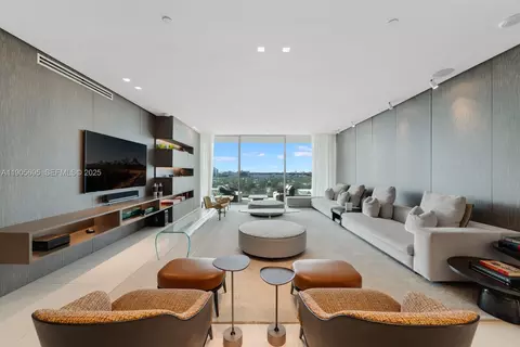 10201 Collins Ave #807, Bal Harbour, FL 33154