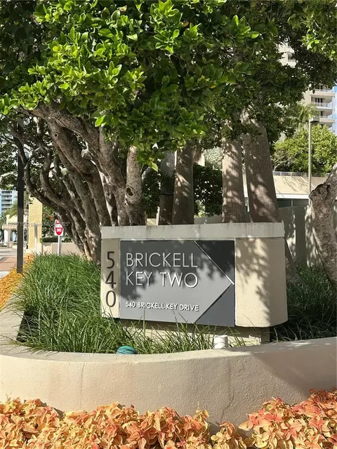 540 Brickell Key Dr #1706, Miami, FL 33131