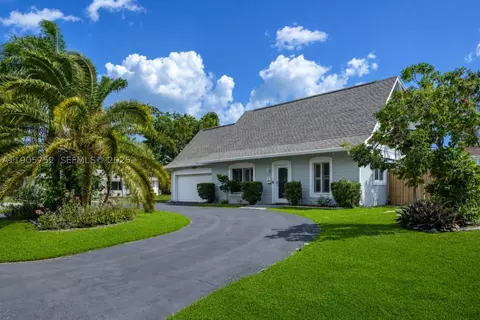 1690 NE 25th Ave, Pompano Beach, FL 33062