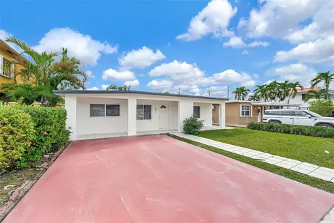 26 E 45th St, Hialeah, FL 33013