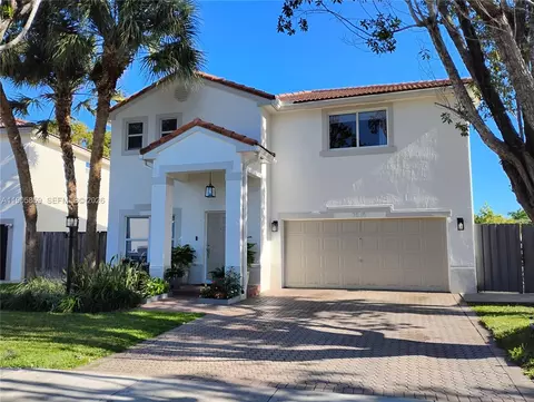 7515 SW 164th Ct, Miami, FL 33193