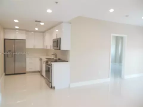 2280 SW 32nd Ave #406, Miami, FL 33145