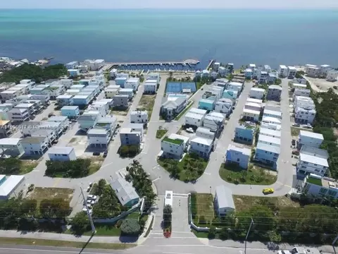 94825 Overseas Hwy #262, Key Largo, FL 33037