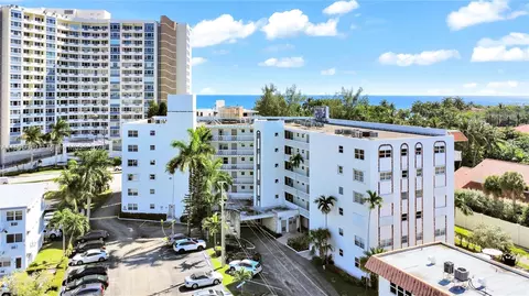 3199 S Ocean Dr #408, Hallandale Beach, FL 33009