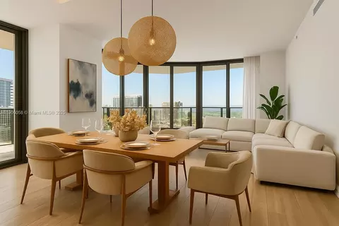 801 S Miami Ave #4309, Miami, FL 33130