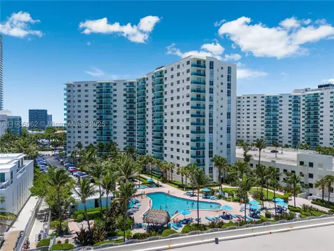 3901 S Ocean Dr #4P, Hollywood, FL 33019