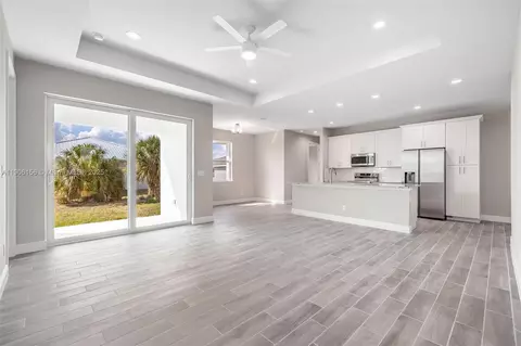 626 Royce Rd, Labelle, FL 33935 photo 5