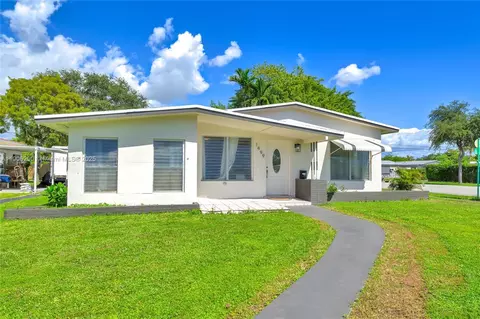 1499 NE 174th St, North Miami Beach, FL 33162