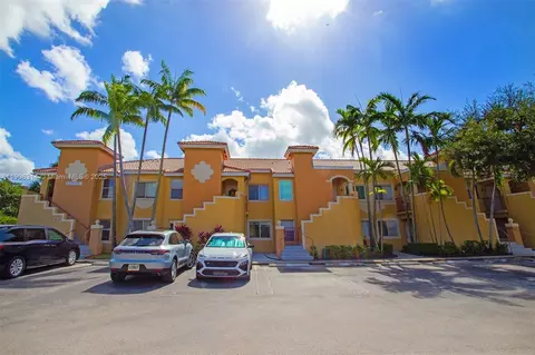 7830 NW 6th St #102, Pembroke Pines, FL 33024