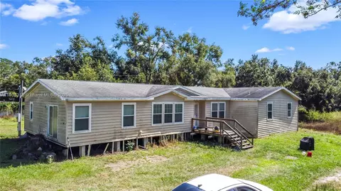 11341 Pruett Rd, Seffner, FL 33584