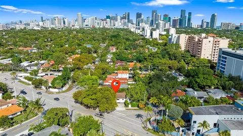 375 SW 32nd Rd, Miami, FL 33129