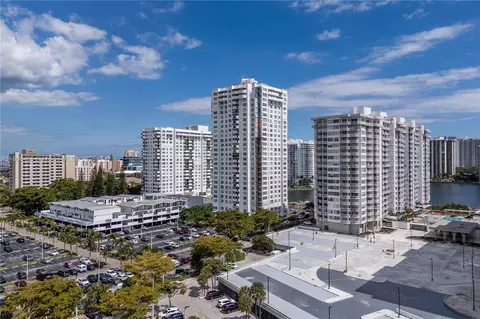 2750 NE 183rd St #2601, Aventura, FL 33160