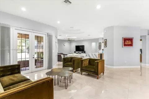 4074 SW 140th Ave, Davie, FL 33330