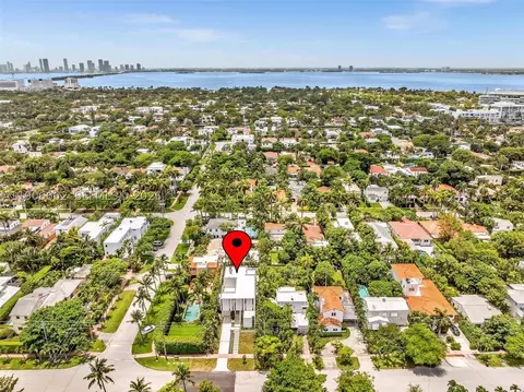 4504 Sheridan Ave, Miami Beach, FL 33140