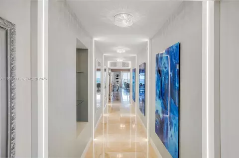 20201 E Country Club Dr #1903, Aventura, FL 33180