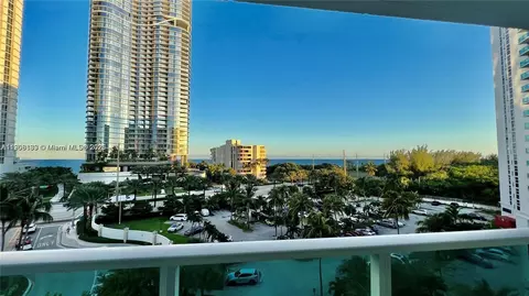 100 Bayview Dr #607, Sunny Isles Beach, FL 33160