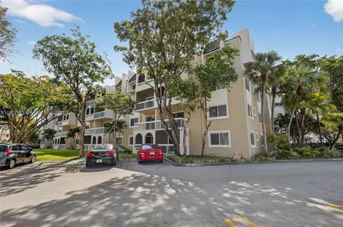 8103 Camino Real #307, Miami, FL 33143