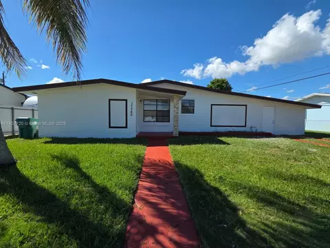 17360 SW 121st Ave, Miami, FL 33177