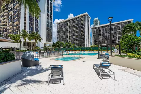 1925 Brickell Ave #1811, Miami, FL 33129 photo 40