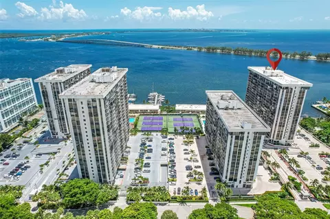 1925 Brickell Ave #1811, Miami, FL 33129 photo 27