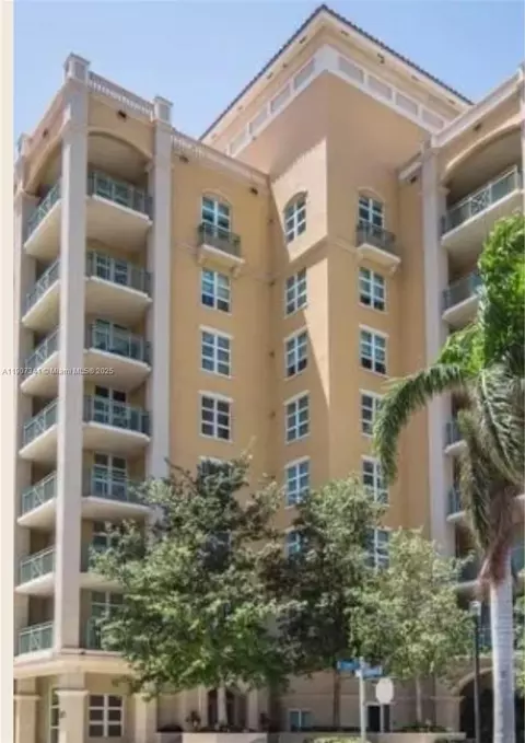 403 S Sapodilla Ave #104, West Palm Beach, FL 33401