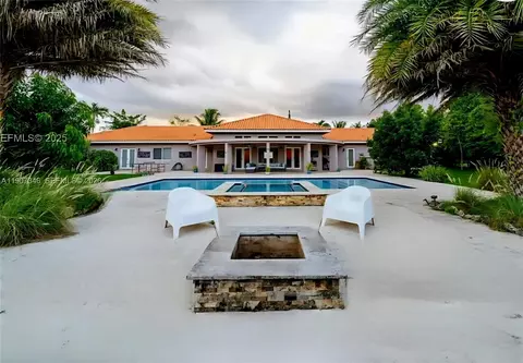 20805 SW 242nd St, Homestead, FL 33031