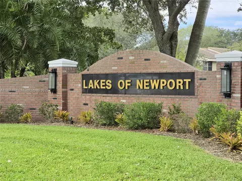 7300 NW 1st St #201, Plantation, FL 33317