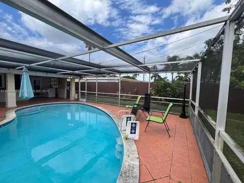 2001 N 41st Ave, Hollywood, FL 33021 photo 15