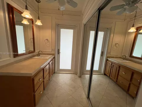 2001 N 41st Ave, Hollywood, FL 33021 photo 33