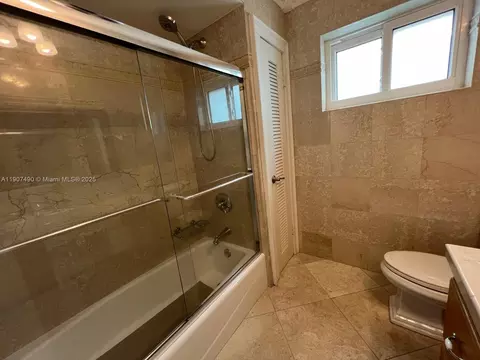 2001 N 41st Ave, Hollywood, FL 33021 photo 42