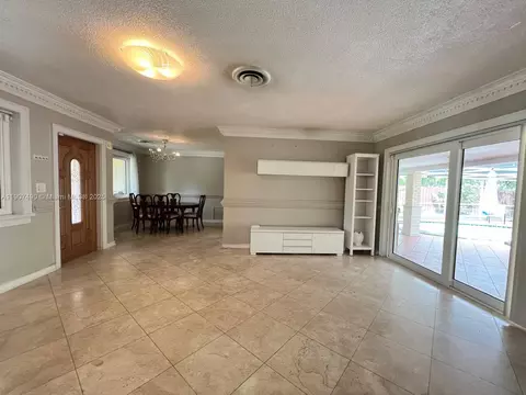2001 N 41st Ave, Hollywood, FL 33021 photo 6