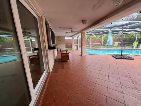 2001 N 41st Ave, Hollywood, FL 33021 photo 21