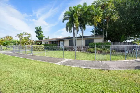 30715 SW 188th Ct, Homestead, FL 33030