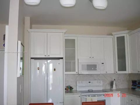 18061 Biscayne Blvd #PH03, Aventura, FL 33160