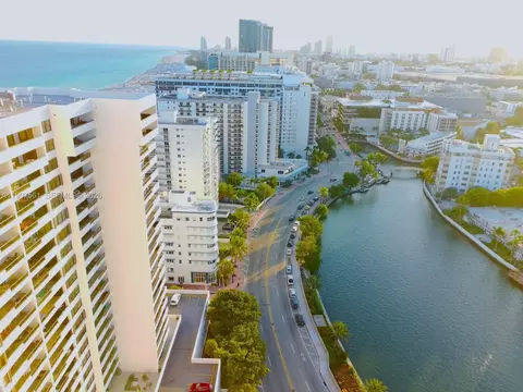2600 Collins Ave #206, Miami Beach, FL 33140